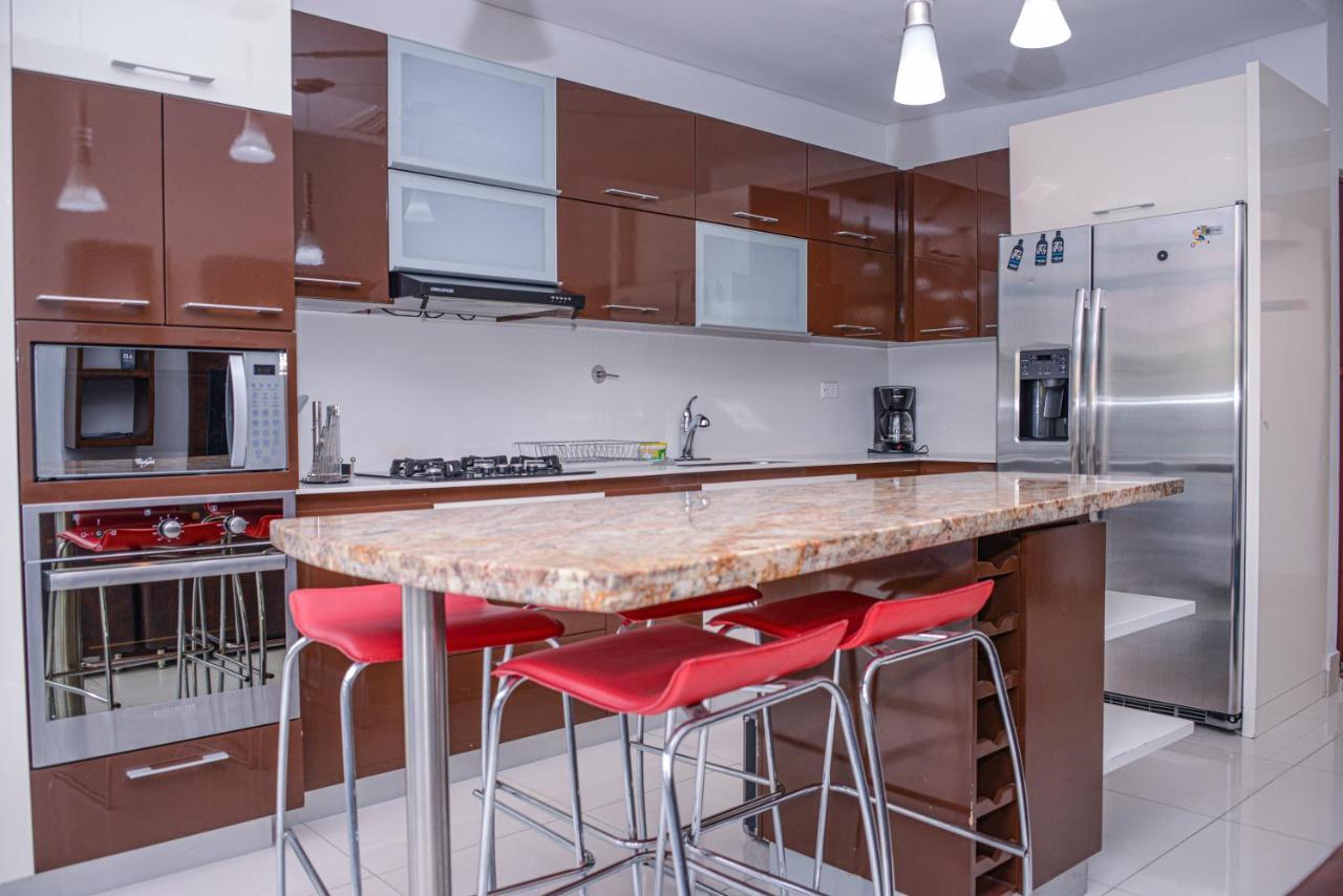 Apartamento Lleras AC Hot Tub Medellín Exterior foto